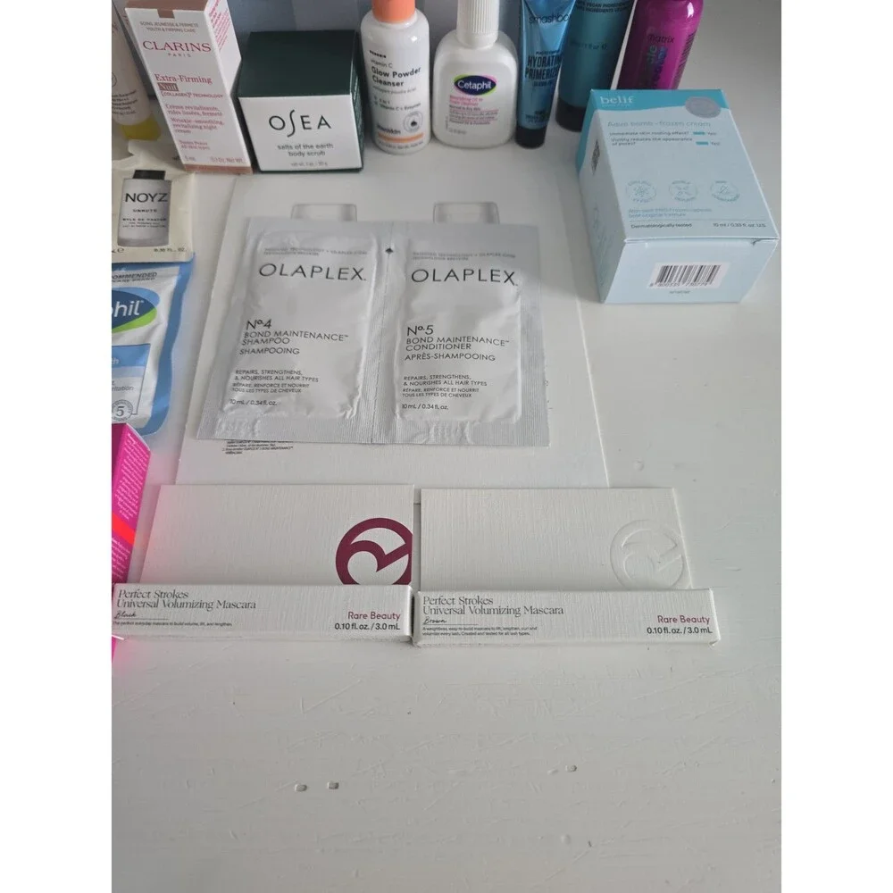 Luxe Hair, Skincare, Makeup 23 piece Bundle with Cosmetic Bag NEW